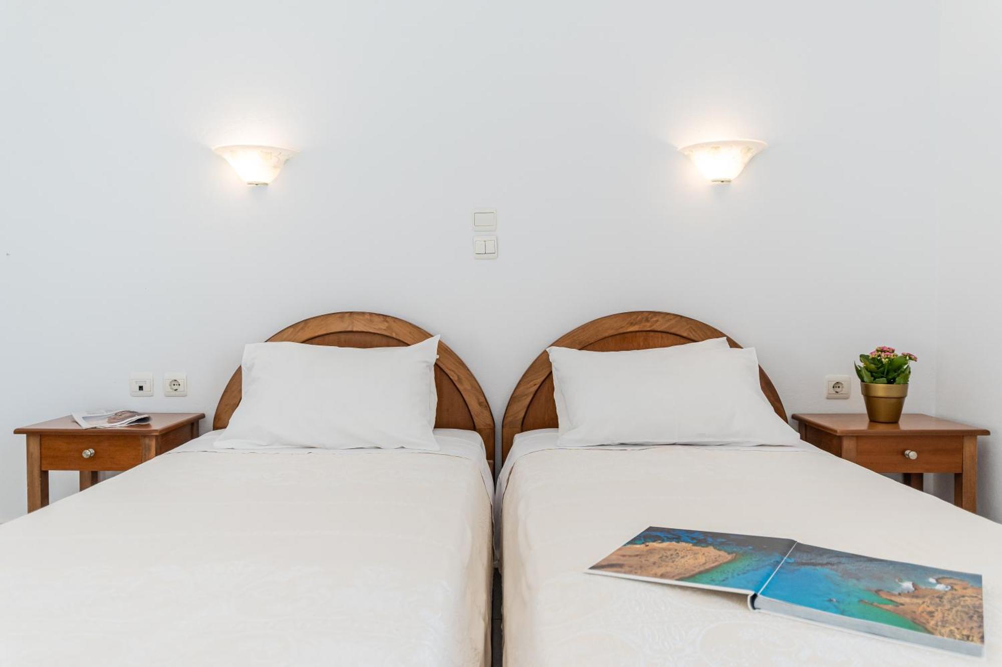 Birbas Hotel Agia Anna  Exteriér fotografie